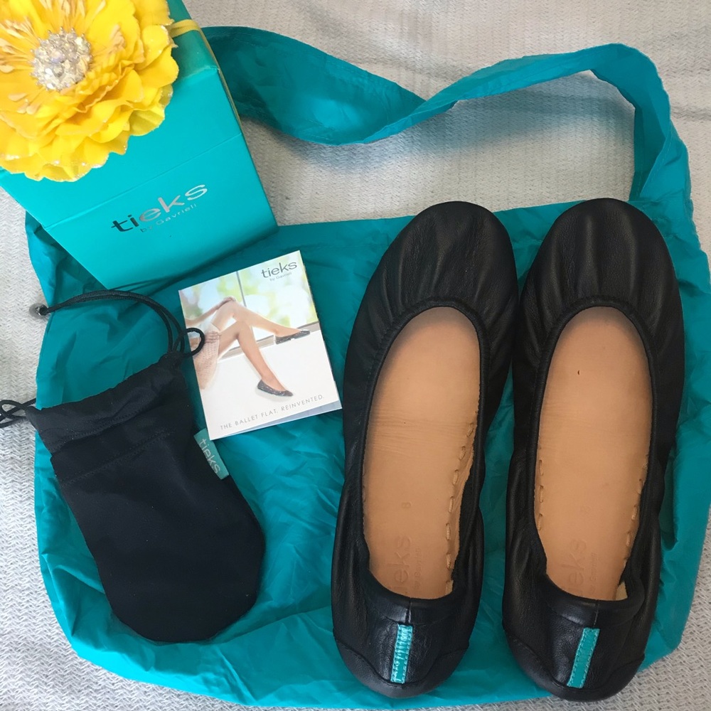 Tieks Matte Black Size 8 EUC
